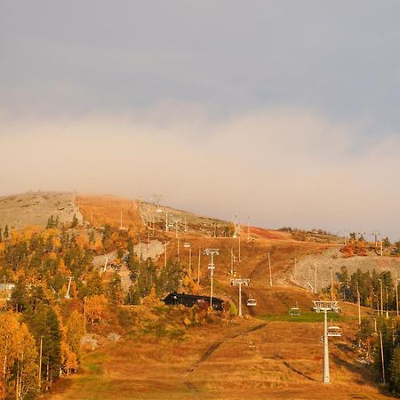 Ski-Inn Pyhaelinna Pyhatunturi ภายนอก รูปภาพ