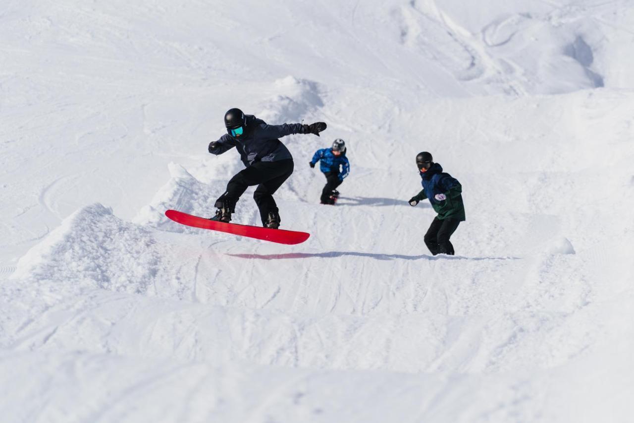 Ski-Inn Pyhaelinna Pyhatunturi ภายนอก รูปภาพ